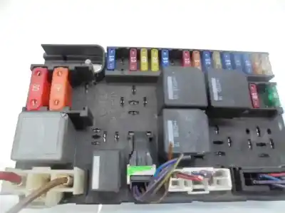 Автозапчасти б/у блок реле/предохранителей за land rover range rover (lm) 368dt ссылки oem iam 14a067a  