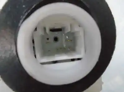 Автозапчасти б/у замок передней правой двери за toyota yaris (ksp1/nlp1/nsp1) 1nz ссылки oem iam 690300d320  