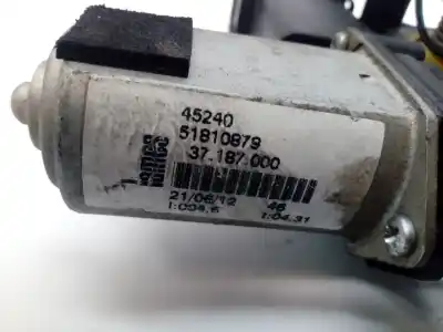 Second-hand car spare part passenger side right window regulator for opel combo d a13fd oem iam references 95526592  