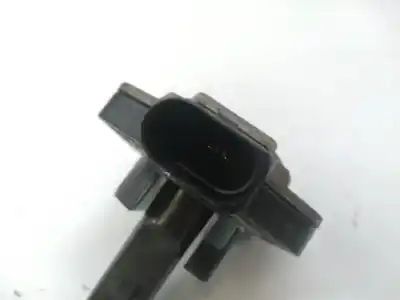 Pezzo di ricambio per auto di seconda mano sensore per seat leon (1m1) 1.9 tdi riferimenti oem iam 1j0907660b   Pezzo di ricambio per auto di seconda mano sensore per seat leon (1m1) 1.9 tdi riferimenti oem iam 1j0907660b