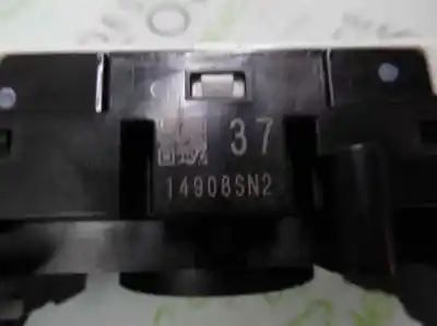 Second-hand car spare part headlights switch for nissan pulsar fastback (c13) 1.5 dci oem iam references 255604ea0e  