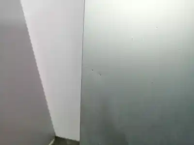 Автозапчастина б/у капок для ssangyong musso d/sy661la посилання на oem iam 6102005061  