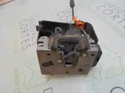 Second-hand car spare part LEFT FRONT DOOR LOCK for OPEL COMBO  OEM IAM references 24434882  