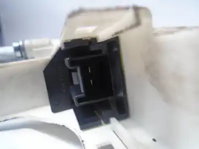 Автозапчасти б/у регулятор стекла переднего левого за audi a1 (8x1, 8xk) 1.6 tdi ссылки oem iam 8x3837461  