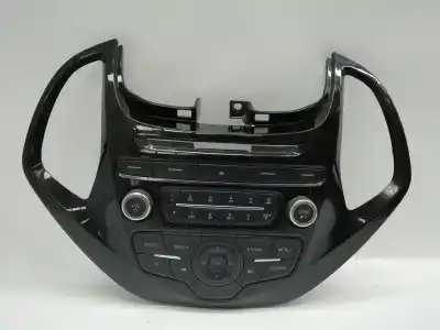 Pezzo di ricambio per auto di seconda mano IMPIANTO AUDIO / RADIO CD per FORD KA+ (CDU)  Riferimenti OEM IAM 2021149  