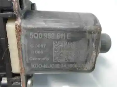 Автозапчасти б/у мотор заднего левого стекла за seat leon st (5f8) czc ссылки oem iam 5q0959811e  