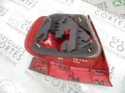 Автозапчасти б/у правый задний фонарь за audi a4 b5 (8d2) 2.6 ссылки oem iam    Автозапчасти б/у правый задний фонарь за audi a4 b5 (8d2) 2.6 ссылки oem iam