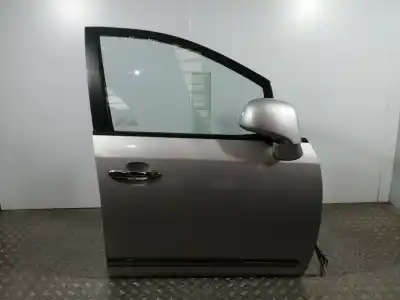 Second-hand car spare part front right door for kia carens iii monospace (un) 2.0 crdi 140 oem iam references 760041d010