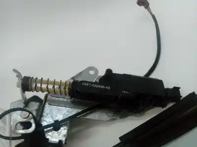 Recambio de automóvil de segunda mano de cerradura maletero / porton para ford fiesta (cbk) ambiente referencias oem iam 1499380 2s61a43102bg 1501840 