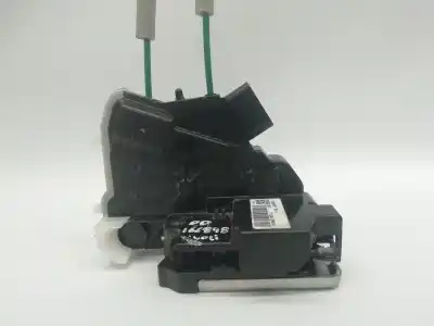 Автозапчастина б/у замок передній праві двері для ssangyong tivoli 673910 посилання на oem iam 7122035000