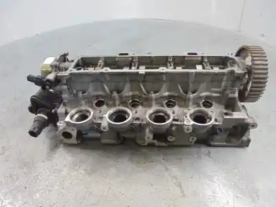 Pièce détachée automobile d'occasion culasse du moteur pour ford fiesta (cbk) ambiente références oem iam 9636896880  