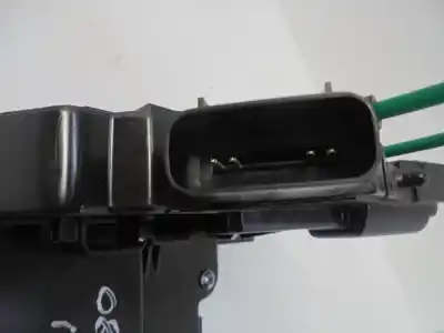 Автозапчасти б/у замок задней левой двери за ssangyong tivoli g16x ссылки oem iam 713105001  