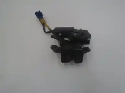Автозапчасти б/у замок багажника/ворот за toyota yaris (ksp9/scp9/nlp9) 1nd ссылки oem iam 693500d050  