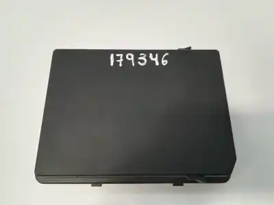 Piesă de schimb auto la mâna a doua panou siguranțe pentru nissan primastar (x83) m9r717 referințe oem iam  284b77542r n30800ph5a 