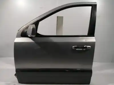 Recambio de automóvil de segunda mano de PUERTA DELANTERA IZQUIERDA para KIA SORENTO I VAN (JC)  referencias OEM IAM 760033E111  