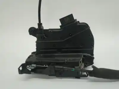 Автозапчастина б/у ЗАМОК ДВЕРЕЙ ЗАДНЬОГО ЛІВОГО для RENAULT TWINGO III  Посилання на OEM IAM 825033289R  