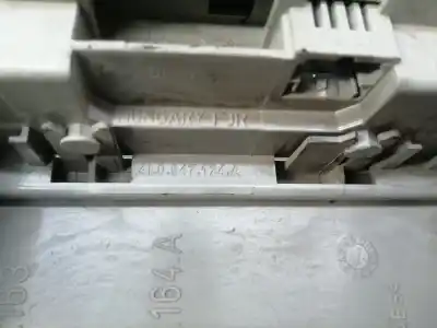Автозапчасти б/у внутренний свет за audi q7 (4l) cas ссылки oem iam 4l0947164a  