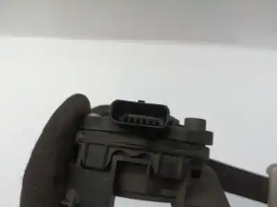 Second-hand car spare part accelerator pedal for smart forfour h4d oem iam references a4532900800  