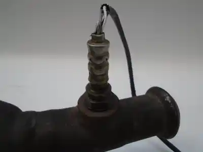 Pezzo di ricambio per auto di seconda mano catalizzatore per renault clio ii fase ii (b/cb0) d4f712 riferimenti oem iam 8200122935  