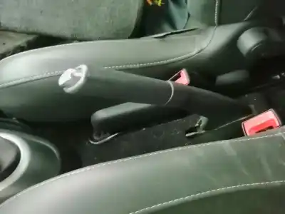 Second-hand car spare part handbrake lever for renault wind d4f782 oem iam references 8200511957