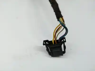 Автозапчасти б/у задний вид справа за seat toledo iv (kg3) 1.6 tdi ссылки oem iam 5jb857508e  