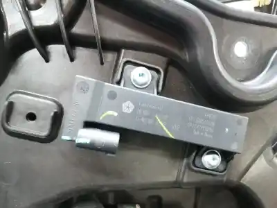 Автозапчасти б/у задний правый стеклорегулятор за jeep compass (mp) fca ссылки oem iam 68292133aa  
