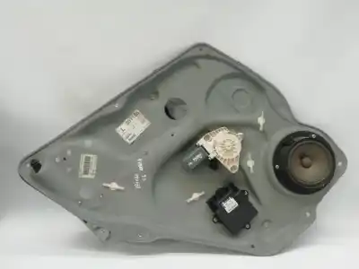 Peça sobressalente para automóvel em segunda mão ELEVADOR DE VIDROS TRASEIRO ESQUERDO por MERCEDES-BENZ CLASE A (BM 169)  Referências OEM IAM A1697303379  