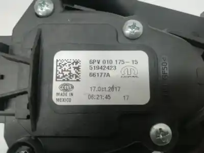 Second-hand car spare part accelerator pedal for jeep compass (mp) fca oem iam references 6pv01017515  