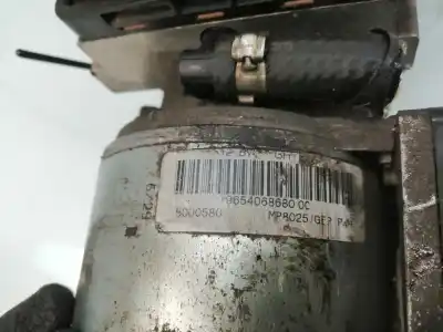 Pièce détachée automobile d'occasion pompe à suspension pour citroen c5 berlina premier (e) références oem iam  9654068680 966128510019 