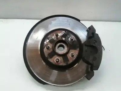 Pièce détachée automobile d'occasion MOYEU DE ROUE AVANT DROITE pour FORD KUGA (CBV)  Références OEM IAM 1674670  