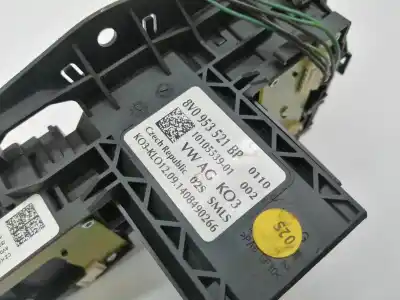 Автозапчастина б/у управління світлом для audi a3 (8v1) crkb посилання на oem iam 8v0953502b  