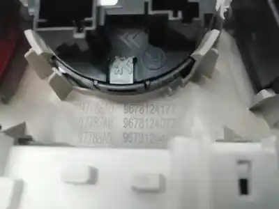 Автозапчасти б/у внутренний свет за citroen c4 grand picasso 9h05 ссылки oem iam 96781446bj  