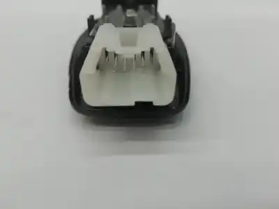 Pezzo di ricambio per auto di seconda mano luce interna per ford kuga (cbs) t8ma riferimenti oem iam 2069389  