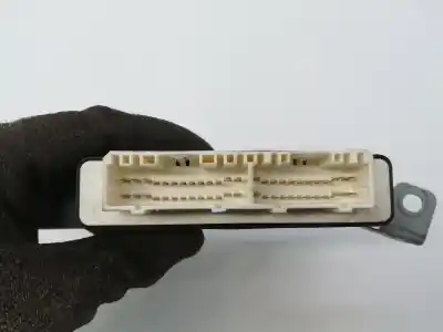 Автозапчастина б/у електронний модуль для mitsubishi montero (v80/v90) 4m41 посилання на oem iam 8631a356  