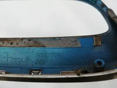 Автозапчастина б/у передня решіта для bmw i3 (i01) w20k06a посилання на oem iam 51137352701  