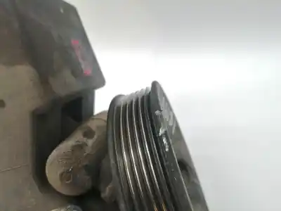 Second-hand car spare part steering pump for ssangyong rodius d/d27dt oem iam references 6654602880  
