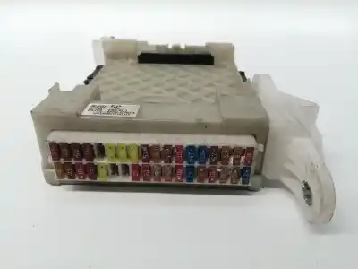Second-hand car spare part fuse box unit for toyota corolla (e21) 2zr oem iam references 8273002p80  