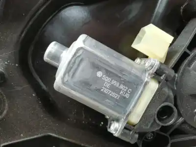 Second-hand car spare part passenger side right window regulator for skoda octavia combi (nx5) dtrd oem iam references 5e3837462  