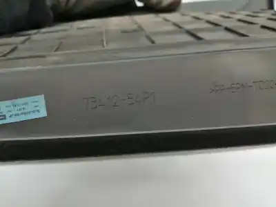 Автозапчастина б/у бардачок для suzuki vitara (ly) m16a посилання на oem iam 7341054p105pk  