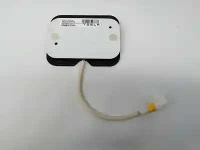 Автозапчастина б/у електронний модуль для tesla model s basis посилання на oem iam 100577800b