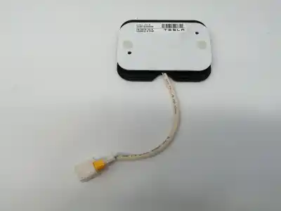 Автозапчастина б/у електронний модуль для tesla model s basis посилання на oem iam 100577800b