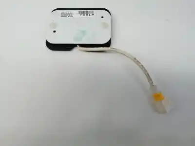Автозапчастина б/у електронний модуль для tesla model s basis посилання на oem iam 100577800b