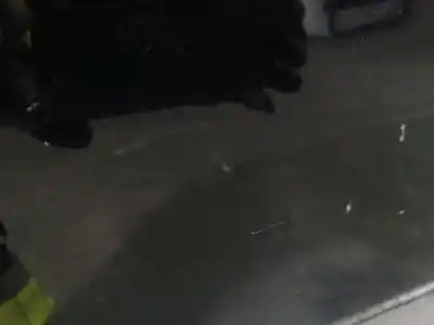 Автозапчастина б/у передні праві двері для cadillac srx lh2 посилання на oem iam   