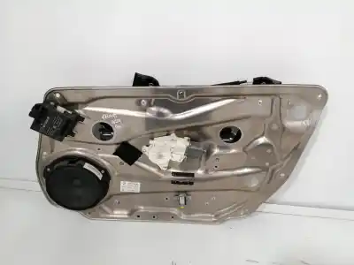 Автозапчастина б/у РЕГУЛЯТОР ПЕРЕДНЬОГО ПРАВОГО СКЛА для MERCEDES-BENZ CLASE C (W204)  Посилання на OEM IAM A2047200679  