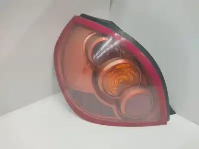 Recambio de automóvil de segunda mano de piloto trasero izquierdo para nissan almera (n16/e) qg15de referencias oem iam 26555bn787  