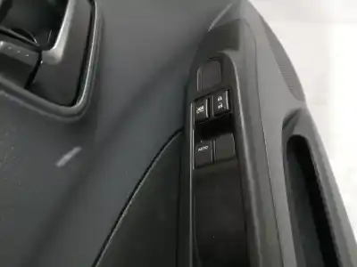 Автозапчасти б/у левая передняя дверь за suzuki celerio (lf) 1.0 (avk310) ссылки oem iam 6800284m00  