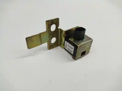 Peça sobressalente para automóvel em segunda mão SENSOR por MERCEDES-BENZ CLASE C (W203)  Referências OEM IAM A1635420618  