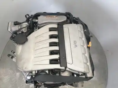 Second-hand car spare part complete engine for volkswagen phaeton (3d2/3d8) ayt oem iam references ayt Second-hand car spare part complete engine for volkswagen phaeton (3d2/3d8) ayt oem iam references ayt