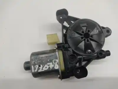 Автозапчастина б/у двигатель заднього правого скла для audi a3 (8v1) crbc посилання на oem iam 5q0959802  