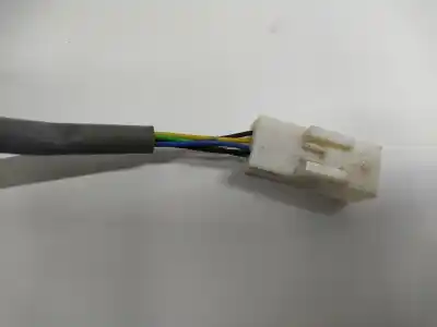 Peça sobressalente para automóvel em segunda mão espelho retrovisor esquerdo por dacia dokker k9k872 referências oem iam 963025005r  